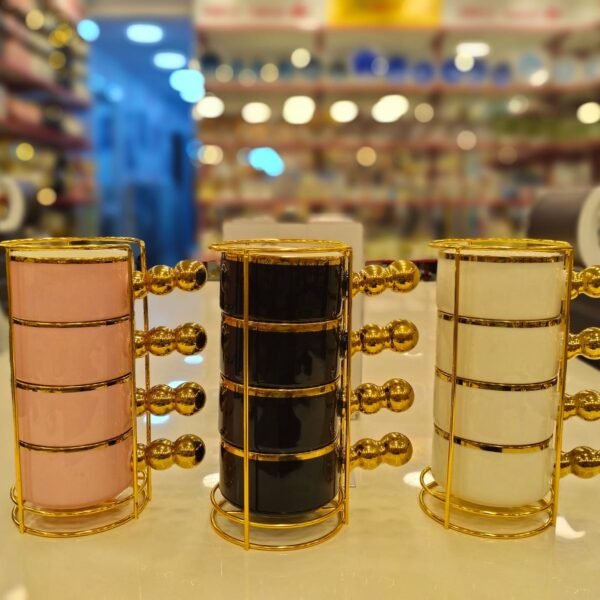 طقم بولات شوربة بحامل ذهبي – ستايل مودرن وشيك جدًا.